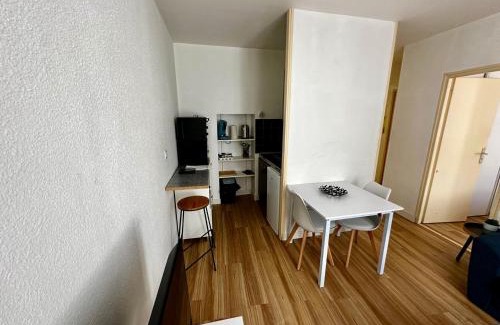Les 3 Cites Apartamento | Appartement 2 pièces - au calme sur cour