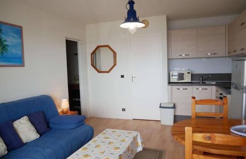 Etel Apartamento | Appartement 2P. avec Vue Port, Tennis, Piscine Chauffée, Parking - À 600m de la Plage et Centre Nautique - FR-1-479-37