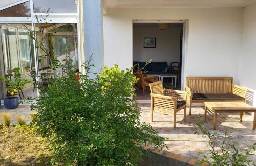 La Tranche-sur-Mer Apartamento | Appartement 3 chambres 6 pers rez de Jardin 5min plage quartier du Phare Location du dimanche au dimanche en juillet et aout