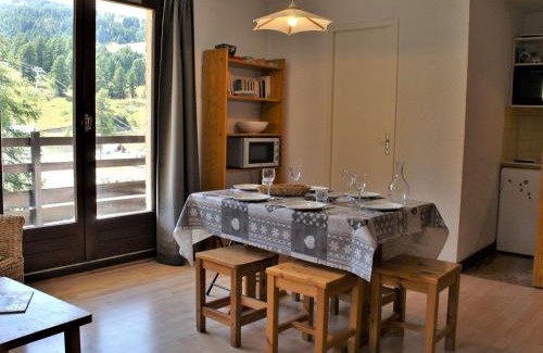 Risoul Apartamento | Appartement 3 Pièces 6 couchages avec piscine, animaux admis à Risoul 1850 - FR-1-330-209