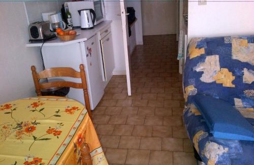 Les Sablettes Apartamento | Appartement 4 personnes 5mn plage Piscine wifi parking