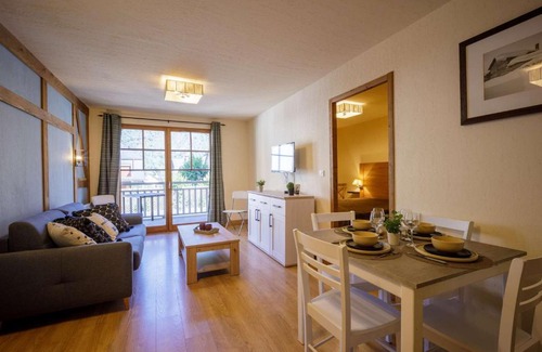 Saint-Lary-Soulan Apartamento | Appartement 6 pers, balcon, piscine & sauna, parking sécurisé, Saint-Lary-Soulan - FR-1-296-421