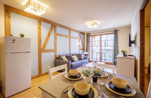Saint-Lary-Soulan Apartamento | Appartement 6 pers, balcon, piscine & sauna, parking sécurisé, Saint-Lary-Soulan - FR-1-296-421
