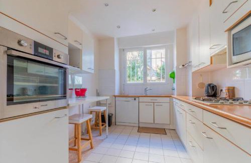 Saint-Cloud Apartamento | Appartement 90m2 Sur Jardin Clos