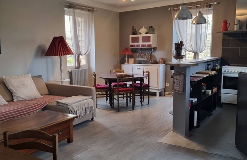 Beynac-et-Cazenac Apartamento | Appartement Avec vue sur L'entrée du Château