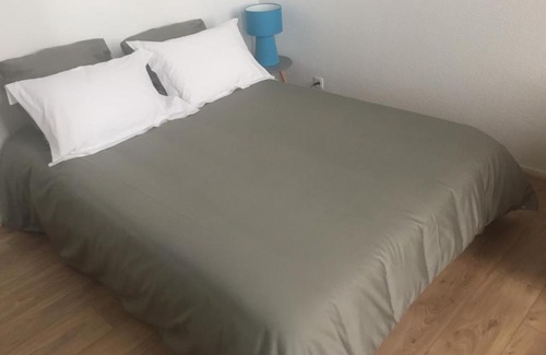 Hotel de Ville - Quinconces Apartamento | Appartement Anna Bordeaux St Pierre