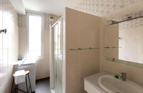Poincare - Foch - Anatole France - Croix de Bourgogne Apartamento | Appartement Art Nouveau Nancy, proche Villa Majorelle - FR-1-584-358