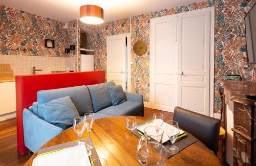 Poincare - Foch - Anatole France - Croix de Bourgogne Apartamento | Appartement Art Nouveau Nancy, proche Villa Majorelle - FR-1-584-358