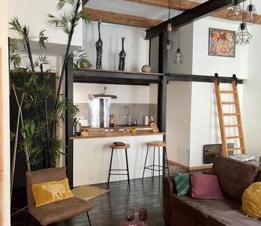 Saint-Lambert Apartamento | Appartement atypique cosy entre terre & mer