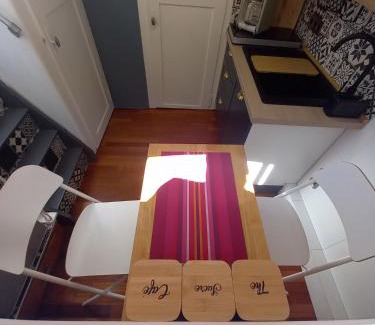 Nouvelle Ville Apartamento | Appartement atypique indépendant sur péniche
