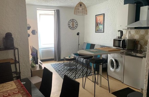 Argeles Gazost Apartamento | Appartement au cœur d’Argelès-Gazost