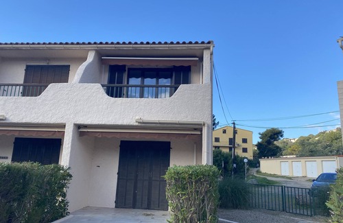 Tiuccia Apartamento | Appartement au Calme Proximité Plage