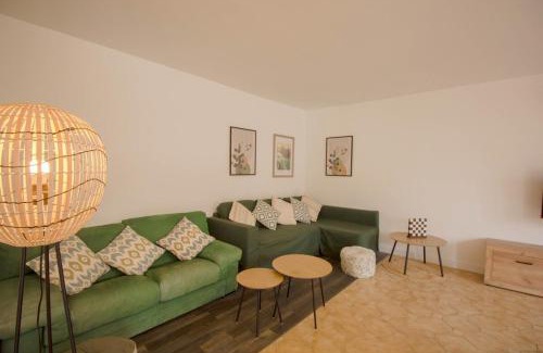 Cherisey Apartamento | Appartement, Au Chant Des Oiseaux