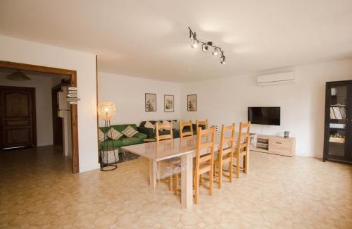 Cherisey Apartamento | Appartement, Au Chant Des Oiseaux