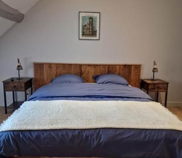 Vezelay Apartamento | Appartement au coeur de Vezelay - GALERIE 10