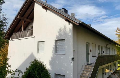 Schwalefeld Apartamento | Appartement Aussen PFUI - Innen HUI
