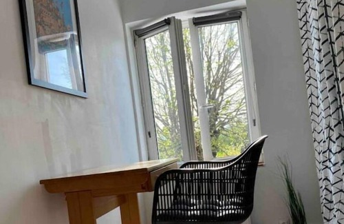 Loriol-sur-Drome Apartamento | Appartement Avec Terrasse et Jardin