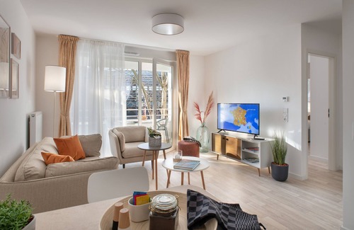 Mulhouse Apartamento | T3-Apartamento-Baño en la habitacion