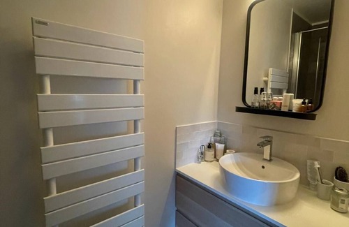 Cœur de Ville Casa | Appartement Avec Jardin, Exposé Plein Sud, Proche des Commerces et Transports