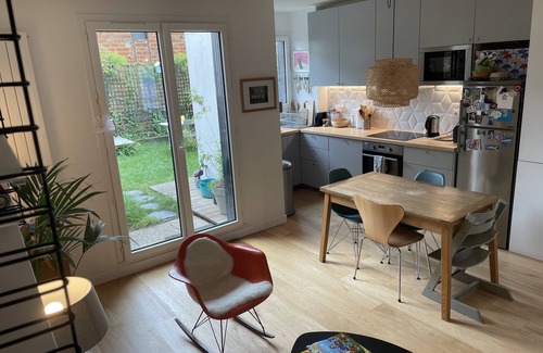Montrouge Apartamento | Appartement Avec Jardin Plein sud Idéal Famille Jeunes Enfants