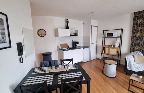 Ploumagoar Condominio | Appartement avec Parking Sécurisé