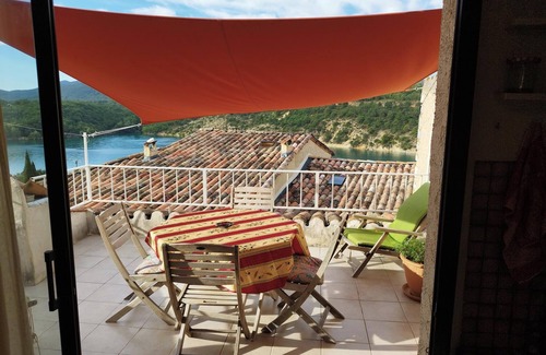 Bauduen Apartamento | Appartement Avec Terrasse et vue sur Lac de Sainte-croix 100 Mètres de la Plage