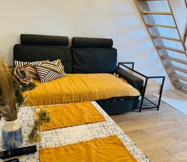 Cadenet Apartamento | Appartement avec terrasse arborée proche LOURMARIN