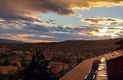 Nyons Apartamento | Appartement Avec une Grande Terrasse et une vue sur la Montagne à Nyons