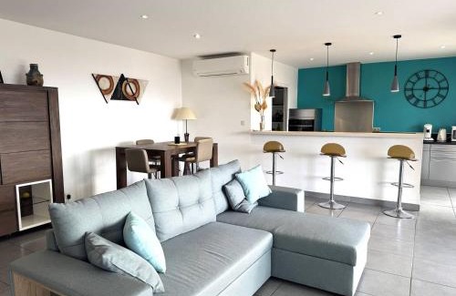 Propriano Apartamento | Appartement avec vue imprenable sur la mer, terrasse et piscine