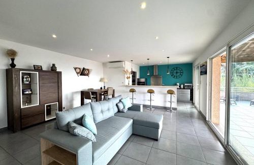 Propriano Apartamento | Appartement avec vue imprenable sur la mer, terrasse et piscine