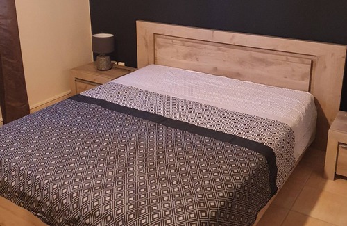 Saint-Julien Apartamento | Appartement bas de Villa Standing Piscine Verdon