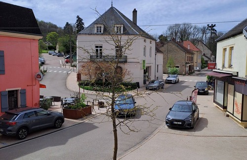 Pouilly-en-Auxois Apartamento | Appartement Climatisé au Centre de Pouilly-en-auxois