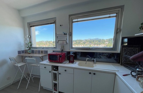 Les Sablettes Apartamento | Appartement Calme, Bien Situé, vue sur mer