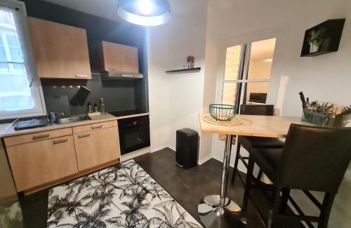 Saint Nicolas - Charles III - Ville vieille - Trois Maisons - Leopold Apartamento | Appartement central et calme, proche de la Place Stanislas - FR-1-584-350