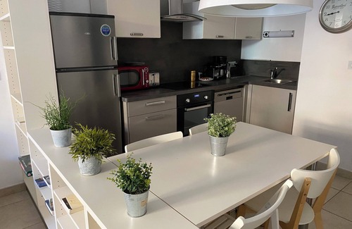 Porquerolles Apartamento | Appartement Climatisé 50m2 au Centre du Village de Porquerolles