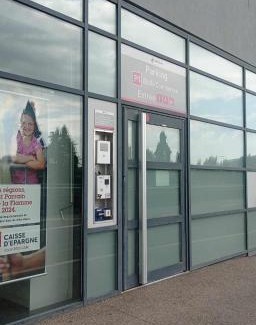 Neudorf Ouest Apartamento | Appartement climatisé 3 étoiles T3 chic à Strasbourg avec billard et terrasse