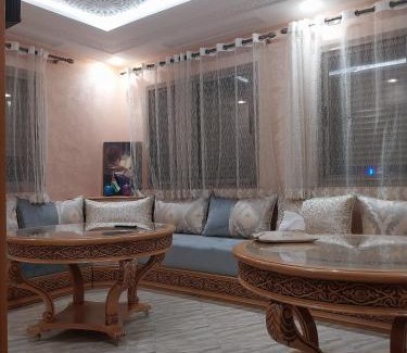 Dcheira El Jihadia Apartamento | Appartement confortable moderne et lumineux