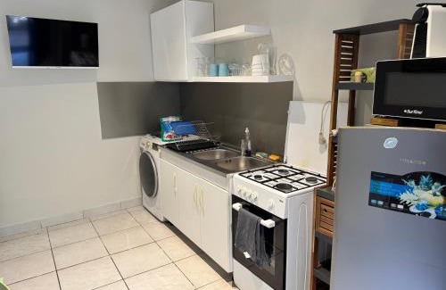 Noumea Apartamento | Appartement confortable avec jardin