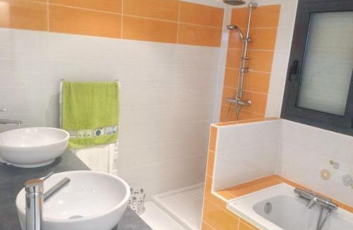 Planguenoual Apartamento | Appartement confortable à Lamballe avec vue sur mer