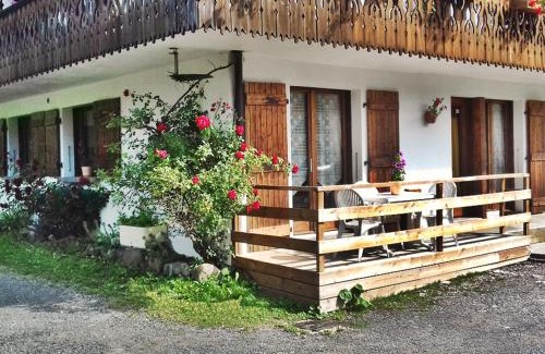 Les Gets Apartamento | Appartement confortable aux Gets avec Wi-Fi et parking privatif - FR-1-671-73