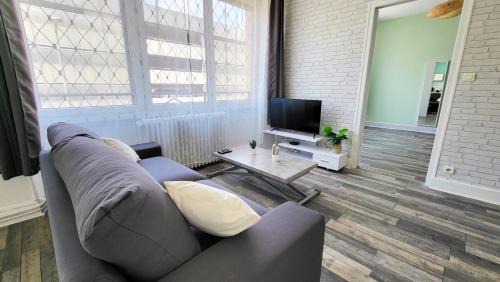 Epinal Apartamento | Appartement confortable - Gare