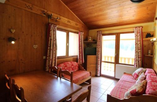Lanslevillard Apartamento | Appartement cosy 6 personnes proche des pistes à Val Cenis avec balcon, WiFi et parking sous-sol - FR-1-508-214
