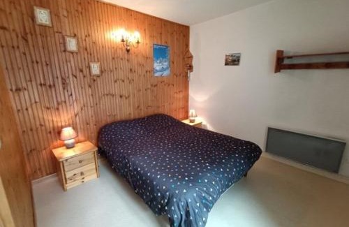 Arette Apartamento | Appartement cosy 6 pers, proche pistes, balcon, casier à skis, parking gratuit - FR-1-602-25