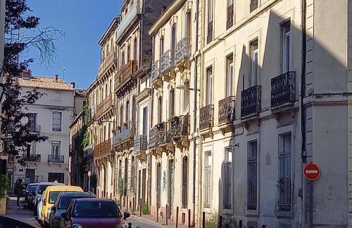 Gares Apartamento | Appartement cosy 60m², proche gare St Roch et centre.