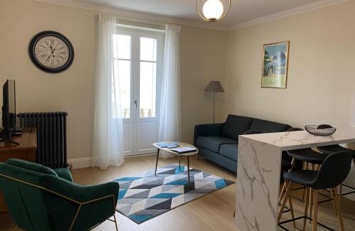 Vieux Vichy Apartamento | Appartement cosy au cœur de Vichy, proche thermes et commerces, tout inclus, idéal 2 pers. + options - FR-1-489-364