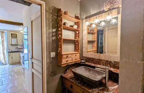 Le Blanc Apartamento | Appartement cosy au cœur de Le Blanc, proche château - FR-1-591-758