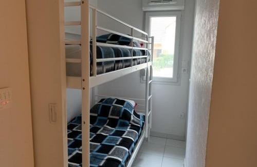 Fort-Mahon-Plage Apartamento | Appartement cosy proche plage avec balcon et parking - FR-1-482-75