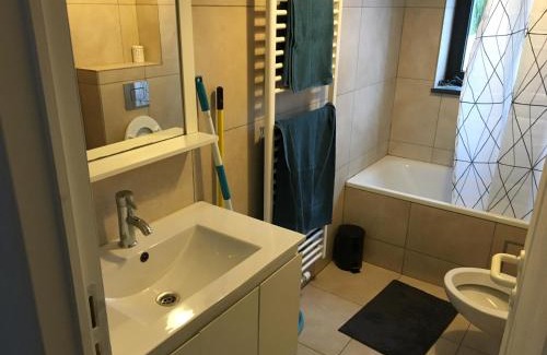 Courcelles Apartamento | Appartement Courcelles