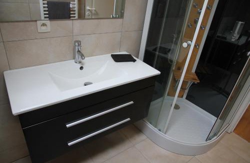 Courcelles Apartamento | Appartement Courcelles