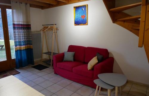 Aucun Apartamento | Appartement dans chalet avec jardin, vue montagne